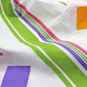 Close-up of Printed Green Stripes Geometrical Squares Cotton Duvet Cover with Zipper