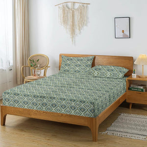 Printed Abstract Cotton 144 TC Bedsheet with Pillow Covers - Green