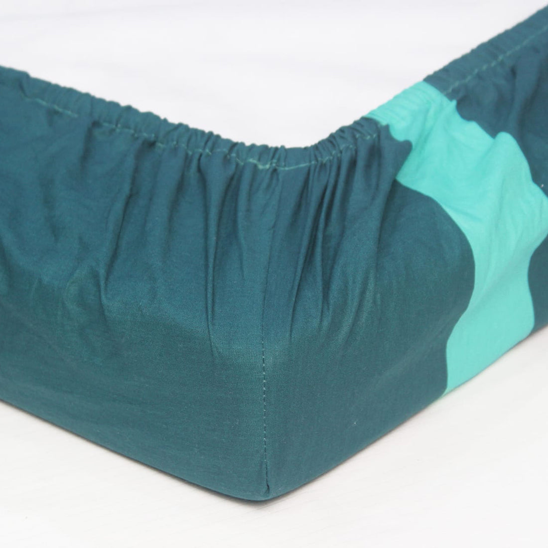 MELANGE 100% Cotton Baby Cot Fitted Bedsheet - Green