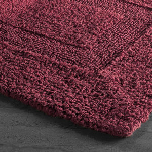 Close-up of AURAVE Luxury Reversible Cotton Bathmat, Maroon