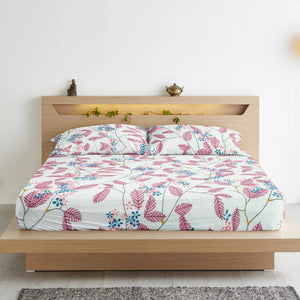 Cotton Floral Print 210 TC King Size Fitted Bedsheet In Magenta At Best Prices