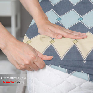 Cotton Geometrical Print 210 TC king Size Fitted Bedsheet In Multicolor Online In India