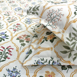 A multicolor floral fitted bedsheets with pillow covers