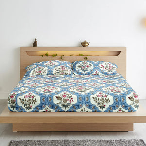Soft cotton floral print 210 TC fitted bedsheet in blue at best prices