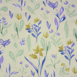 Close-up of fitted bedsheet