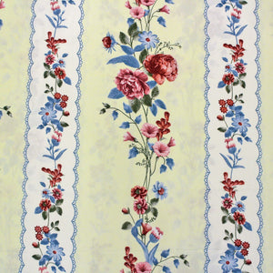 Full View Floral bedsheet design