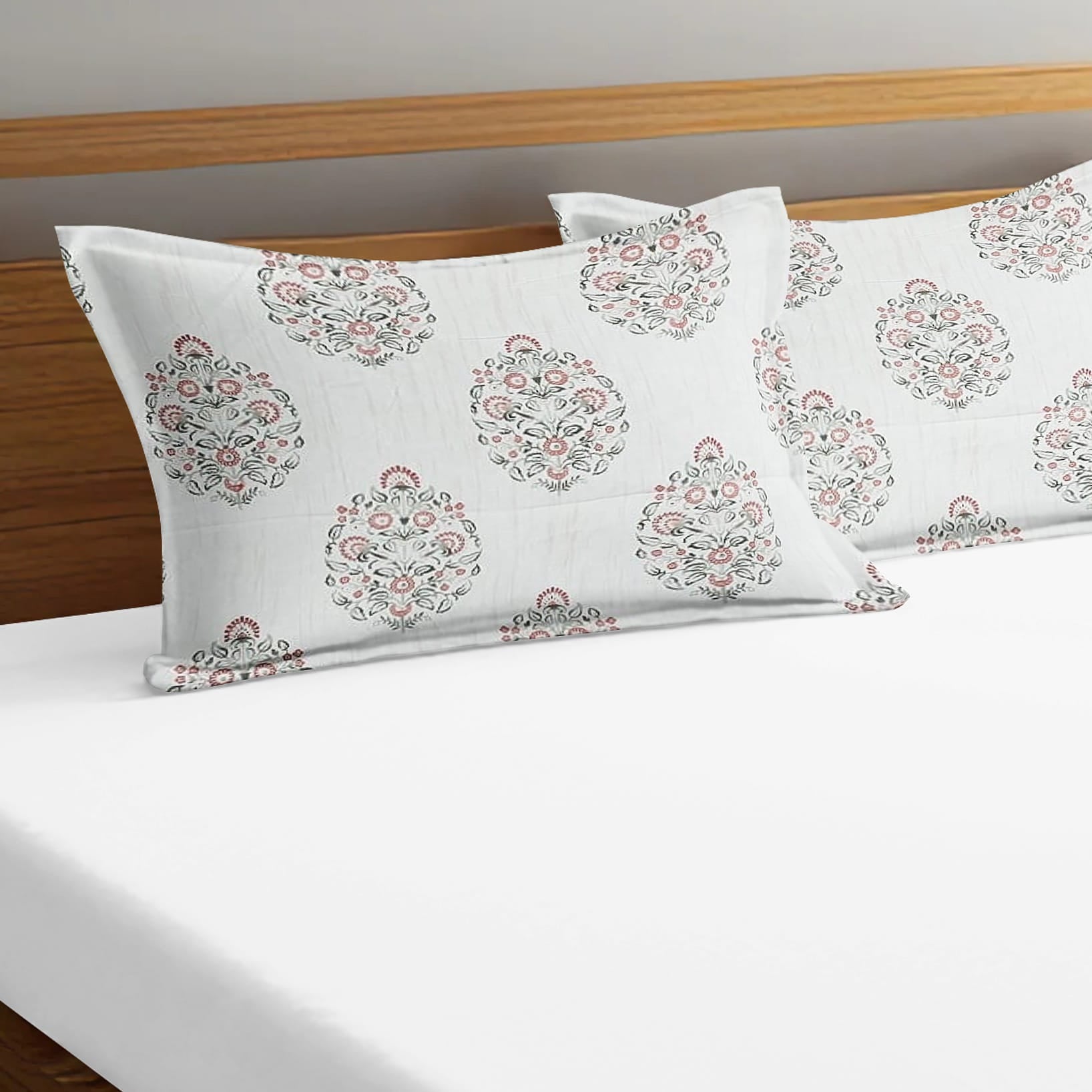 Printed Floral Set of 2 Pcs Pillow Cover - Multicolor