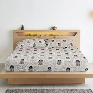 Cotton Floral Print 210 TC King Size Fitted Bedsheet In Multicolor