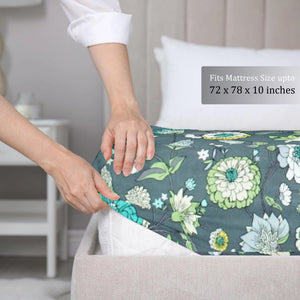 Cotton Floral Print 210 TC King Size Fitted Bedsheet In Multicolor