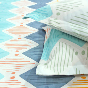 Geometrical 210 TC Flat Bedsheet with Pillow Covers