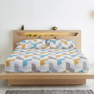 Cotton Geometrical Print 210 TC King Size Flat Bedsheet In Multicolor