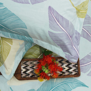 Aqua Floral 210 TC Cotton Fitted Bedsheet Set with Matching Pillow Covers.
