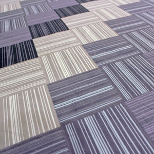 fitted bedsheets set with a geometric pattern in purple Design