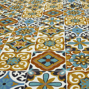 Full View Printed Floral Design