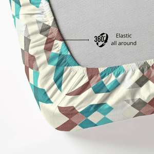 Close-up of 360 elastic fitted bedsheet for double bed mattress