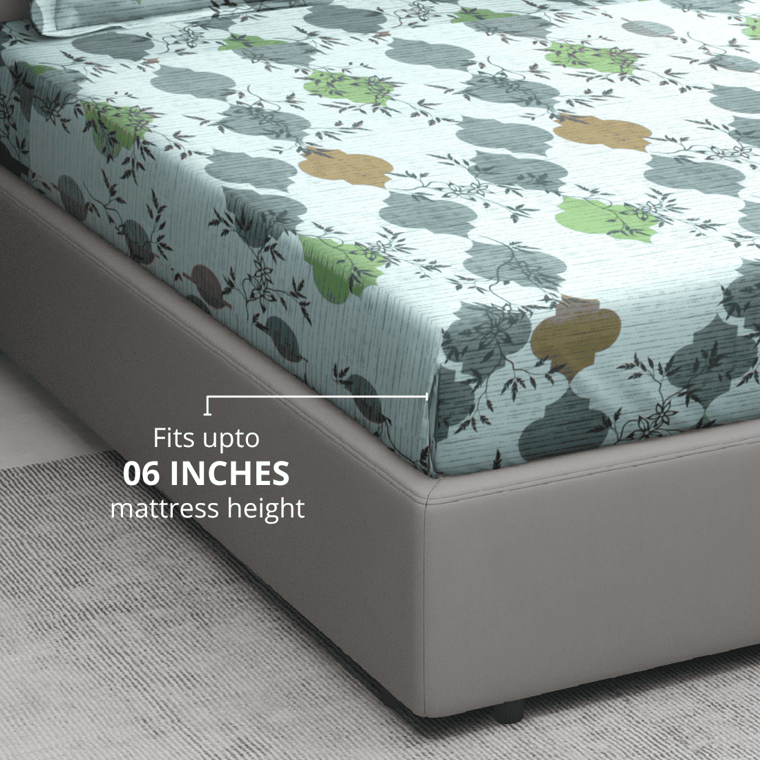 Multicolor geometric bedsheet fitted on a bed