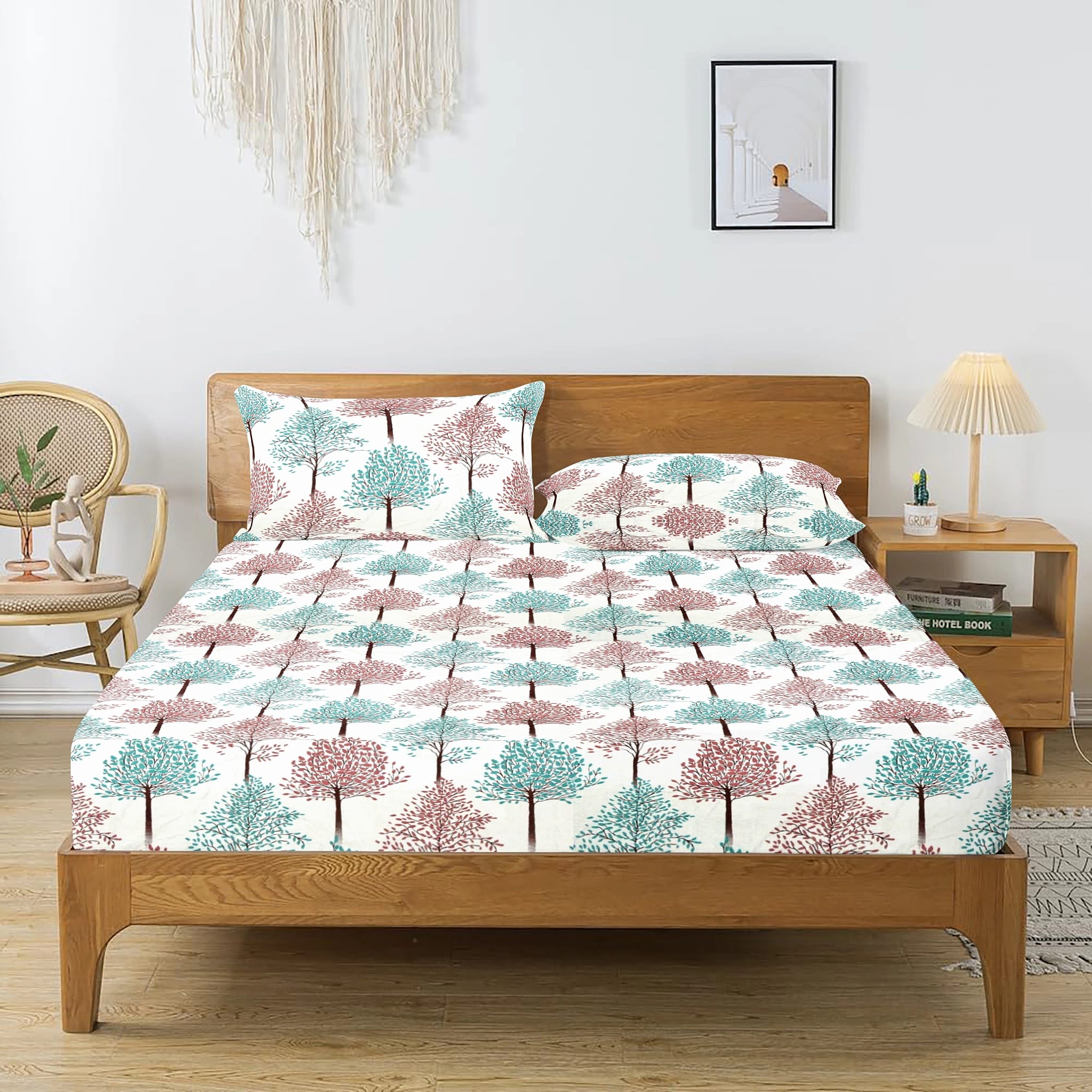Printed Cotton Floral 144 TC Bedsheet with Pillow Covers - Multicolor
