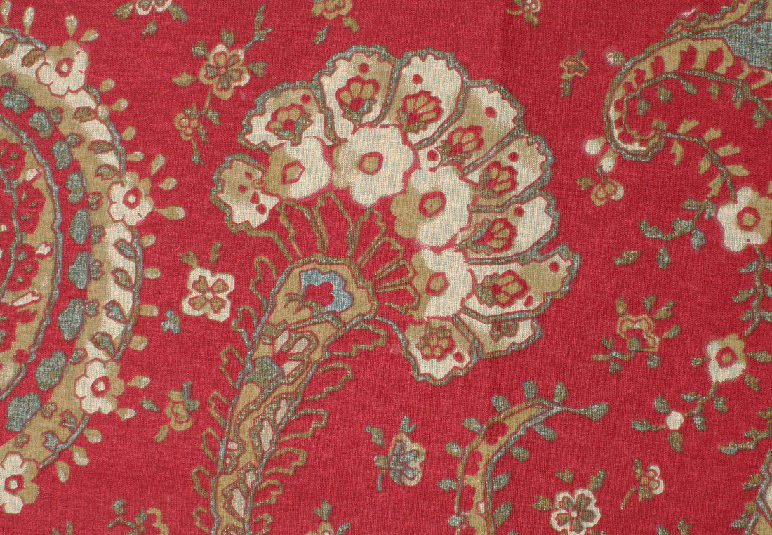 Prism Maroon Printed Cotton Paisley Table Cover(1 Pc) online in India