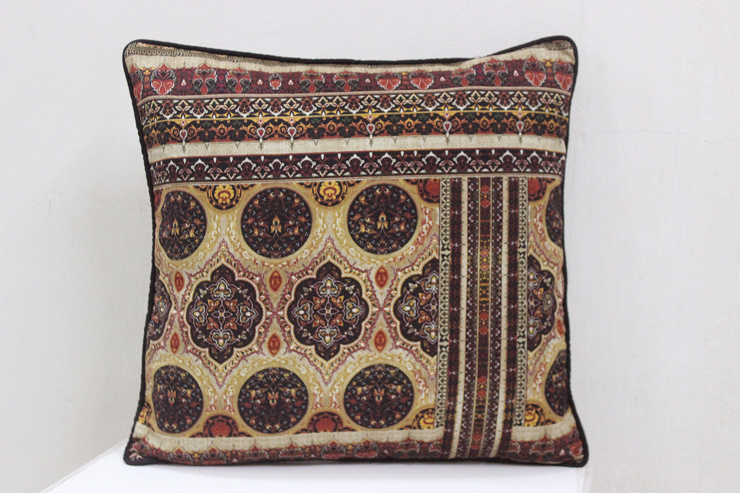 Quartz Printed Floral Cotton Cushion Cover - Brown