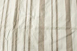 Elegant Alpha Woven 100% Cotton Handloom Bed Cover online in India