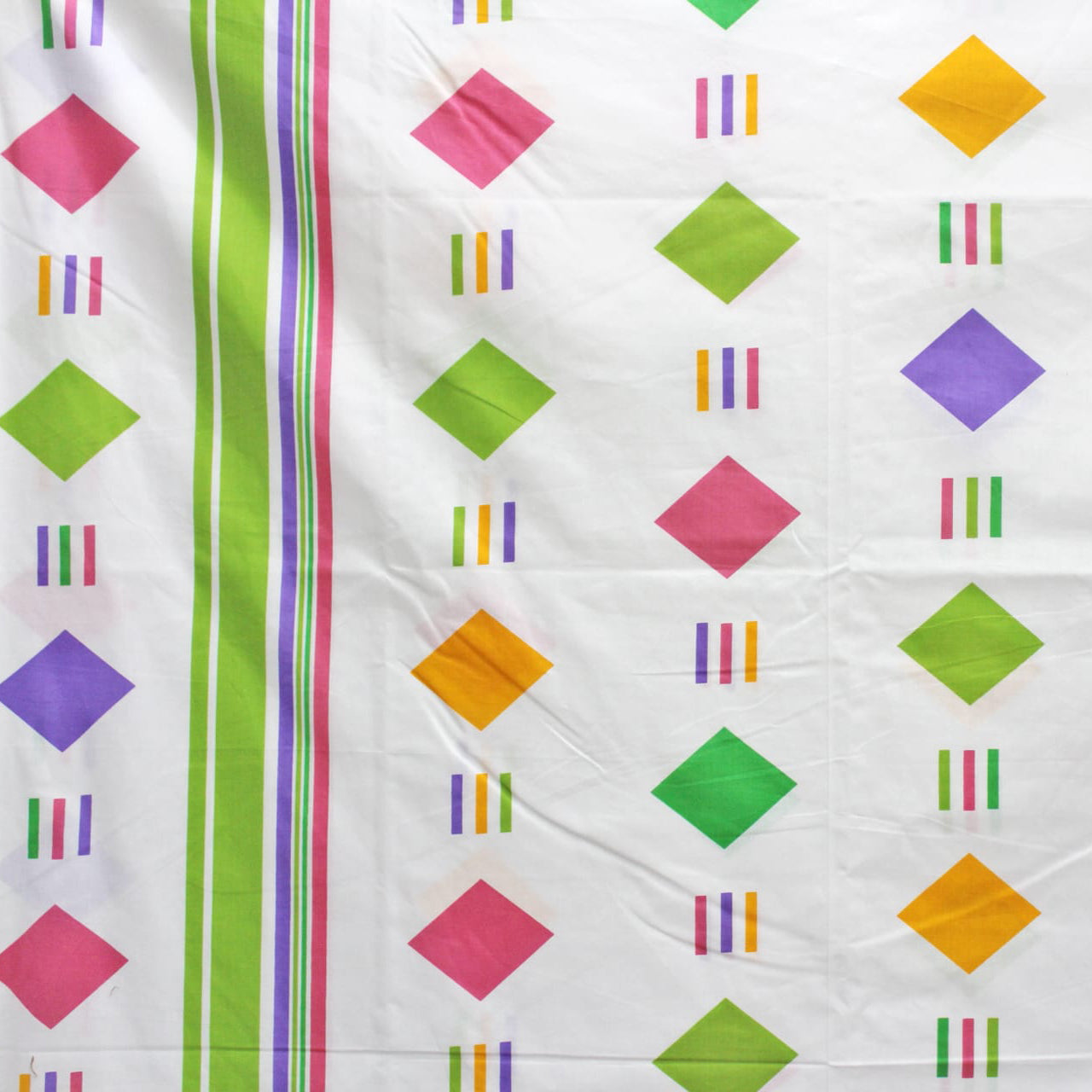 Full View Printed Green Stripes Geometrical Squares Cotton Duvet Cover Design 