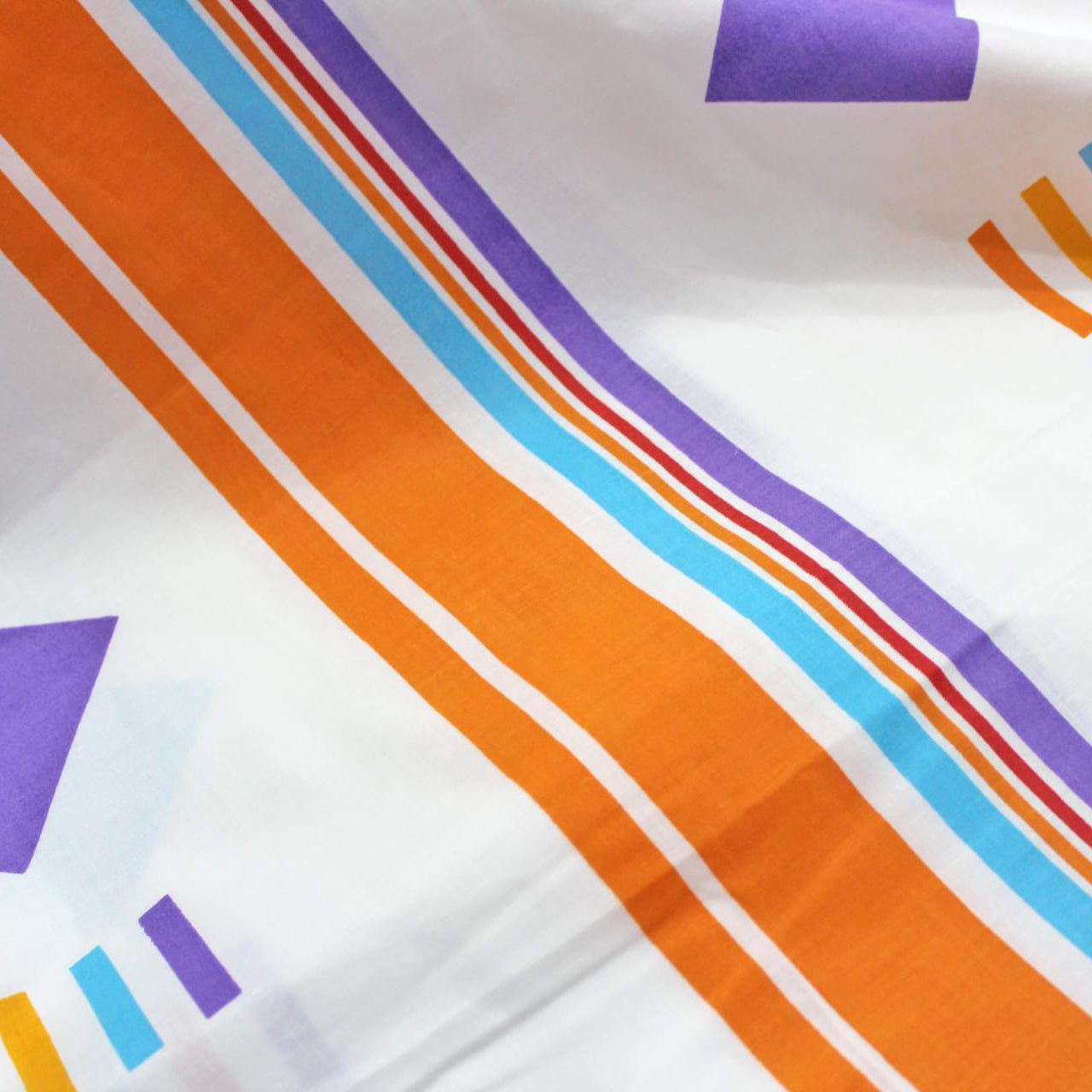 Close-up Printed Orange Stripes Geometrical Squares Cotton Duvet Cover 