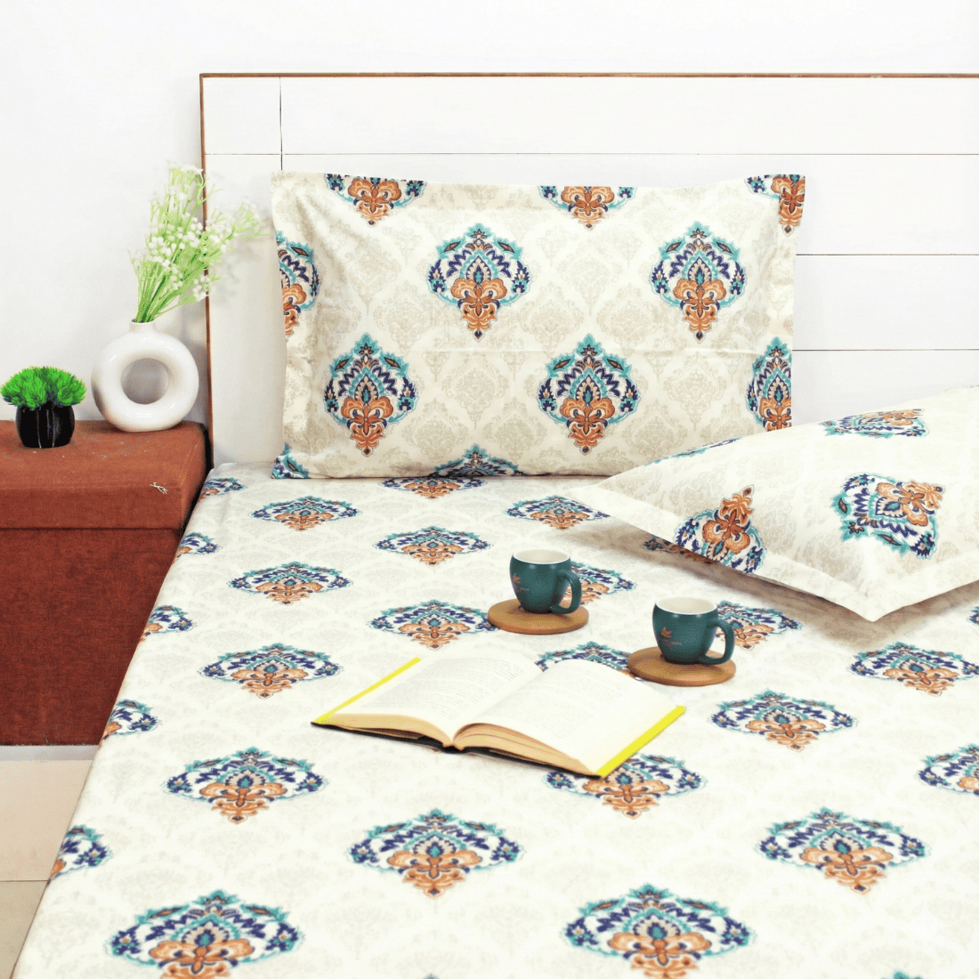 Printed Damask Cotton 144 TC Fitted Bedsheet with Pillow Covers - Blue