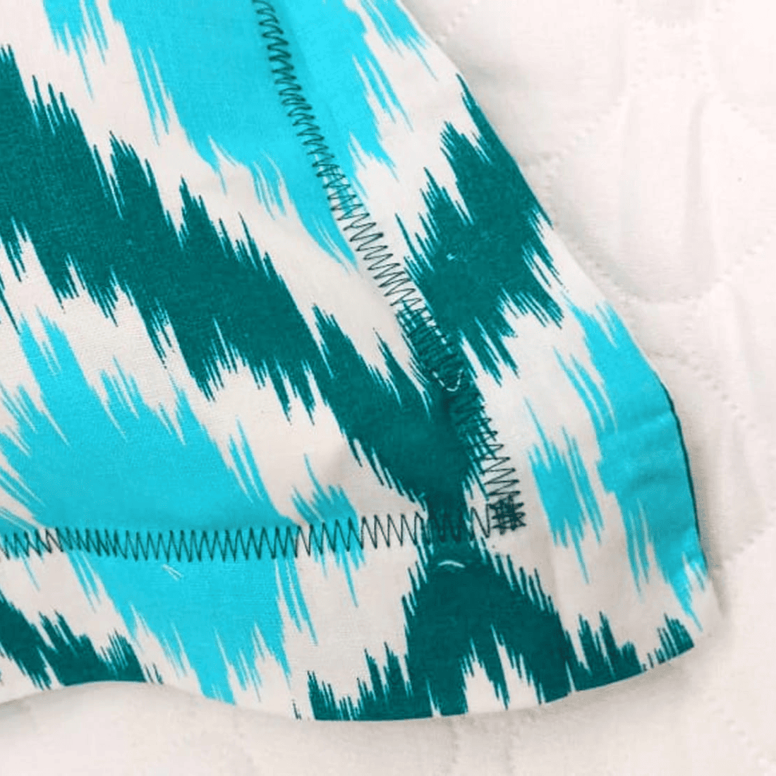 Soft Cotton Ikat Print 144 TC Cotton Fitted Bedsheet In Aqua At Best Prices