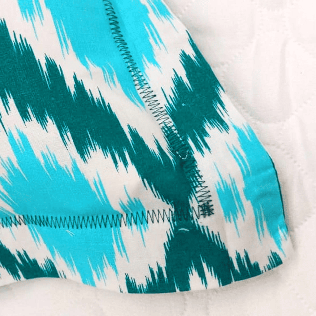 Soft Ikat Print 144 TC Cotton Fitted Bedsheet In Aqua At Best Prices
