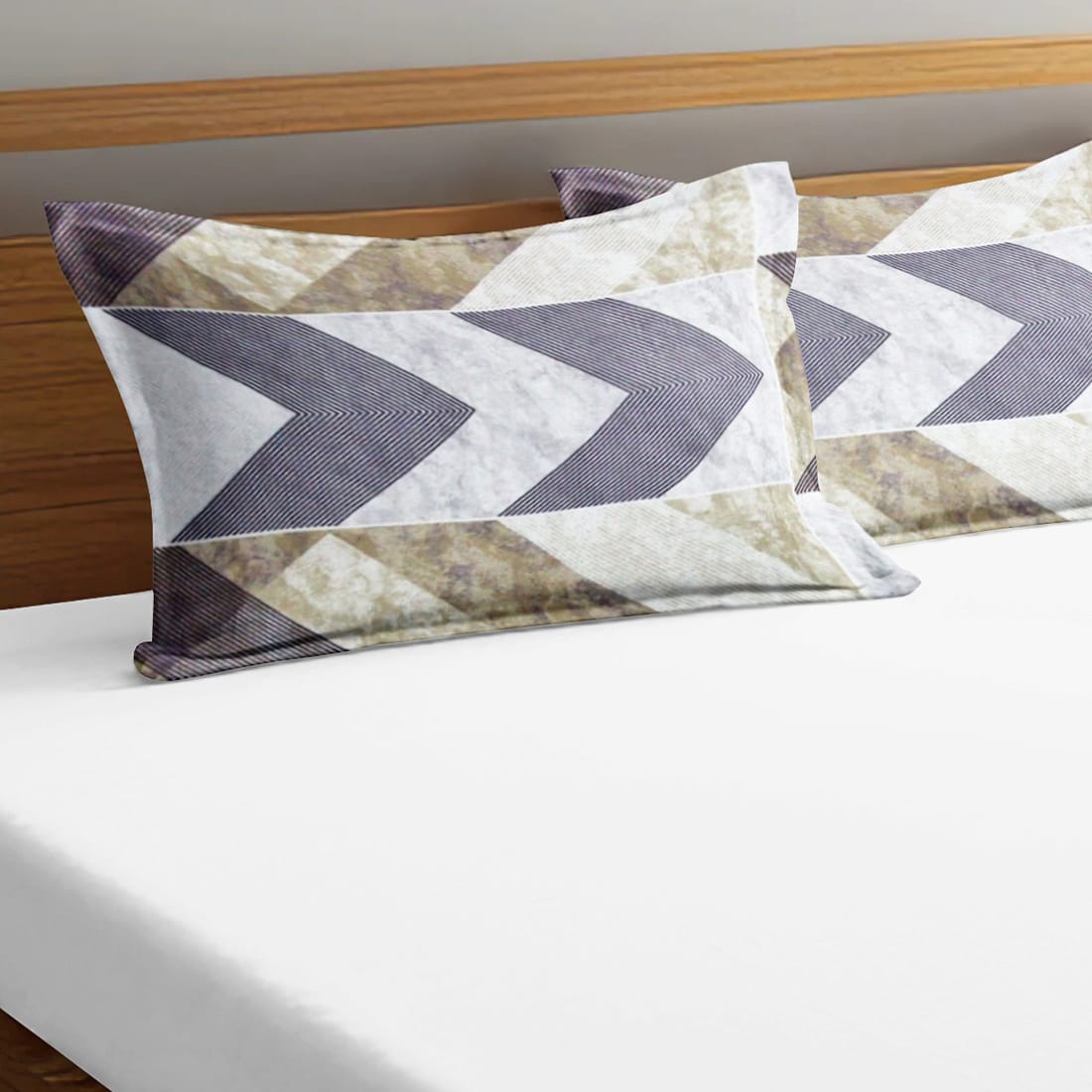 Soft Cotton Geometrical Print 144 TC Fitted Bedsheet In Brown At Best Prices
