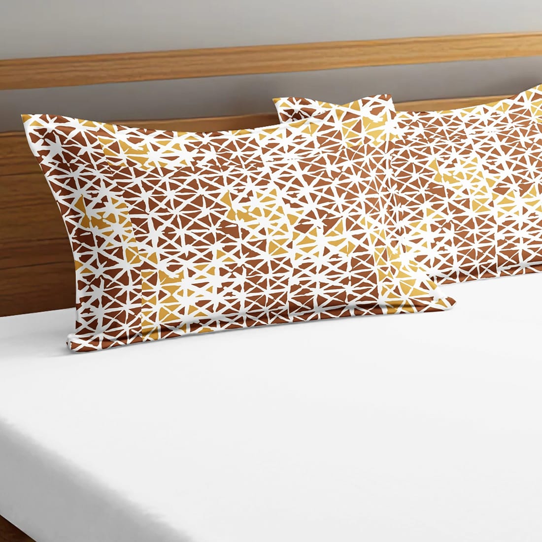 Soft Geometrical Print 144 TC Cotton Bedsheet In Brown At Best Prices