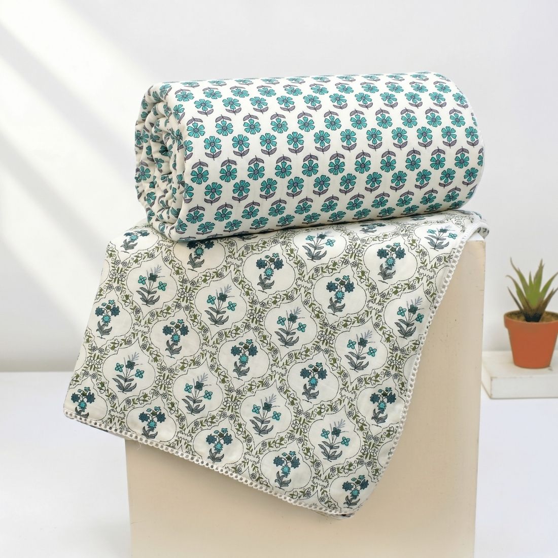 IRIS Designer Border Cotton Reversible Dohar, Aqua