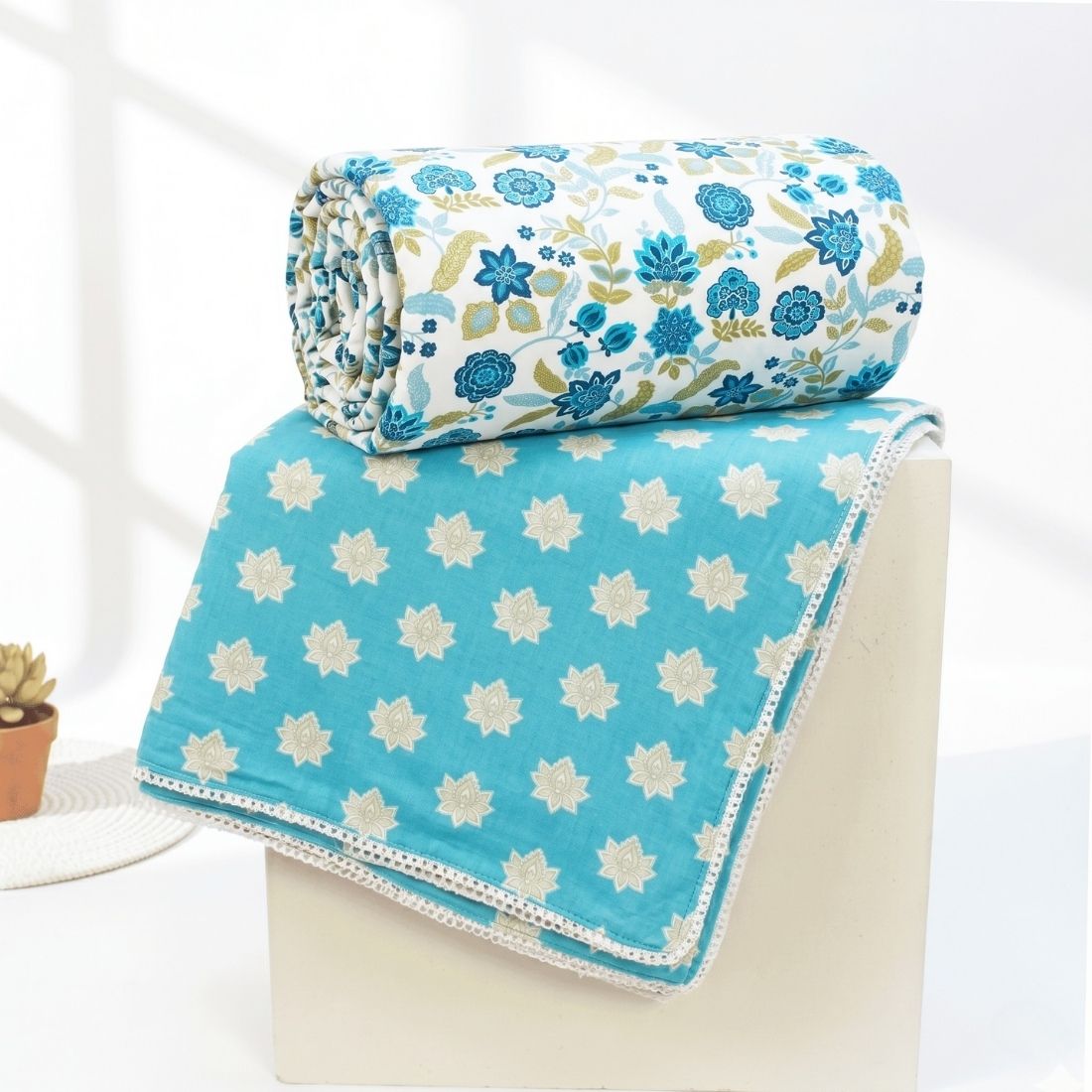IRIS Designer Border Cotton Reversible Dohar, Blue