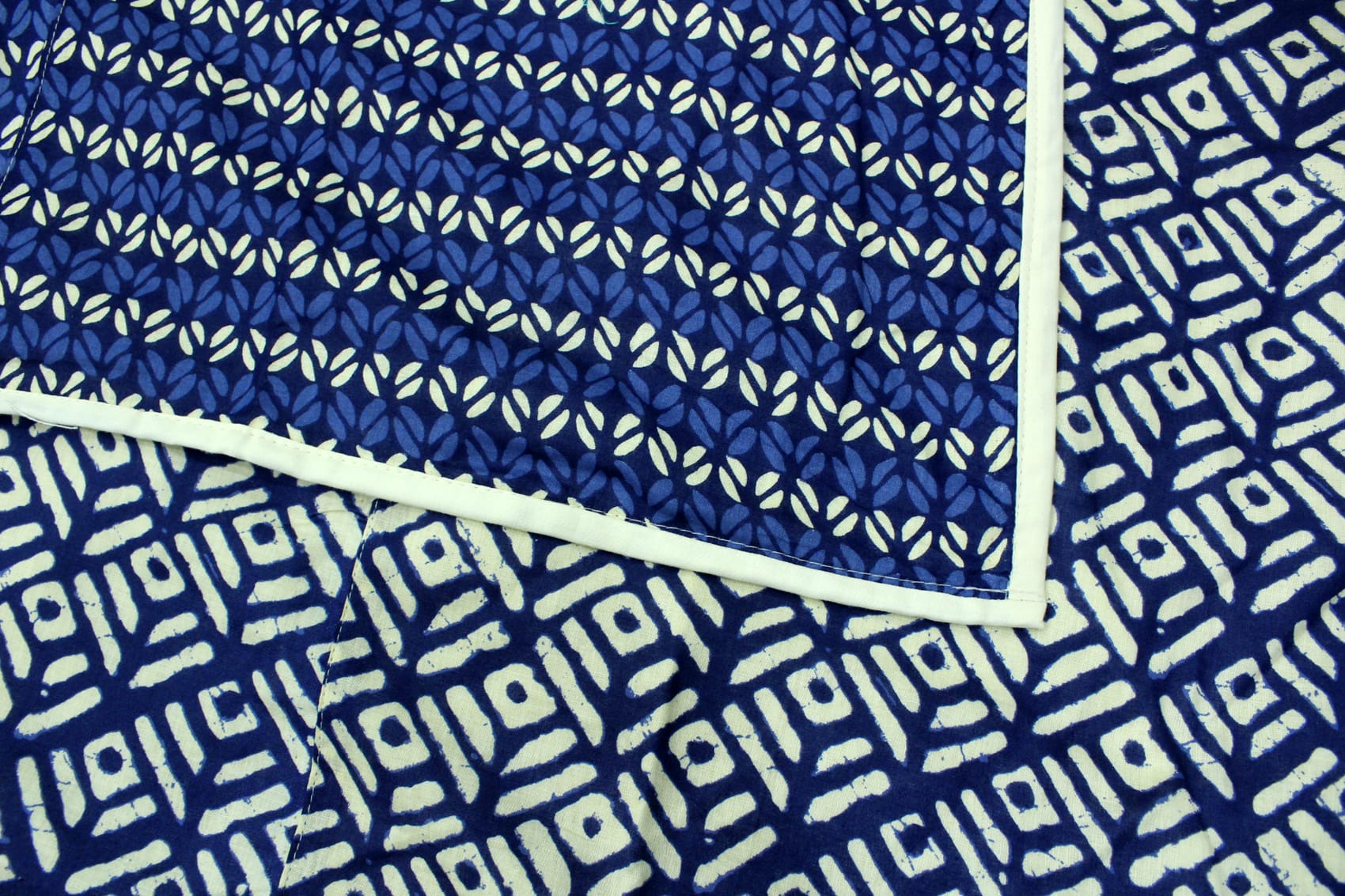 Cozy Elba Geometrical Pattern Cotton Reversible AC In Blue at Best Prices