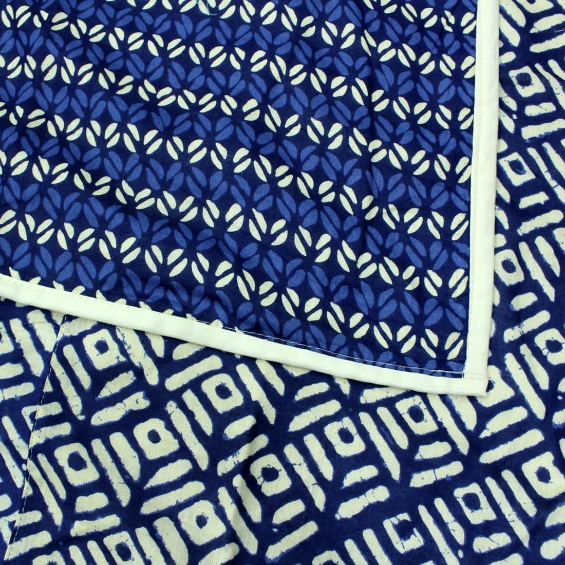 Elba Geometrical Pattern Cotton Reversible Dohar, Blue