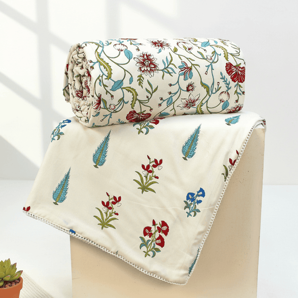 IRIS Designer Border Cotton Reversible Dohar, Red