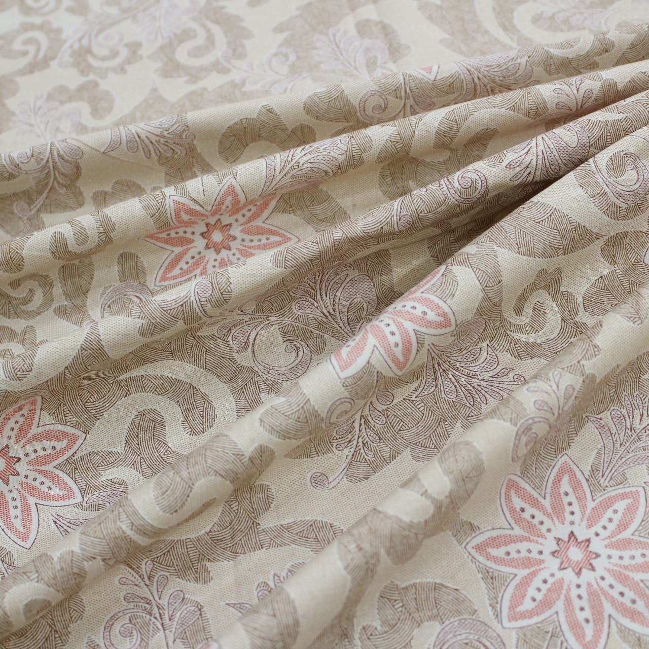 Printed Floral Cotton 144 TC Fitted Bedsheet 