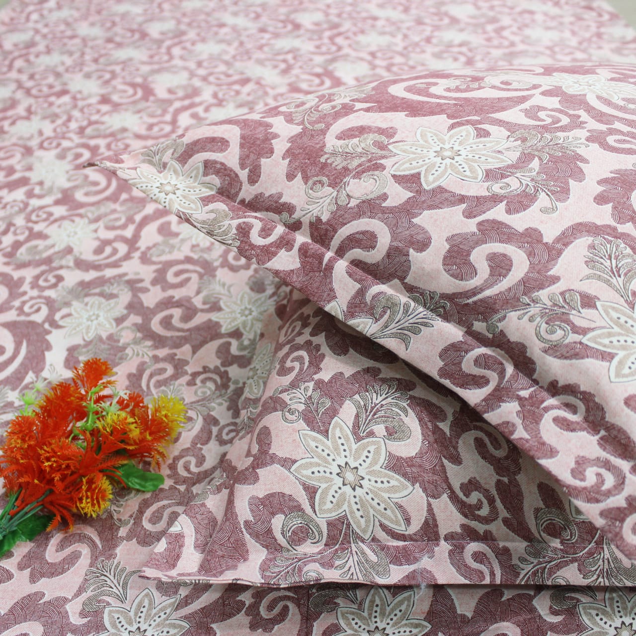 Printed Floral Cotton 144 TC Fitted Bedsheet with Pillow Covers - Magenta