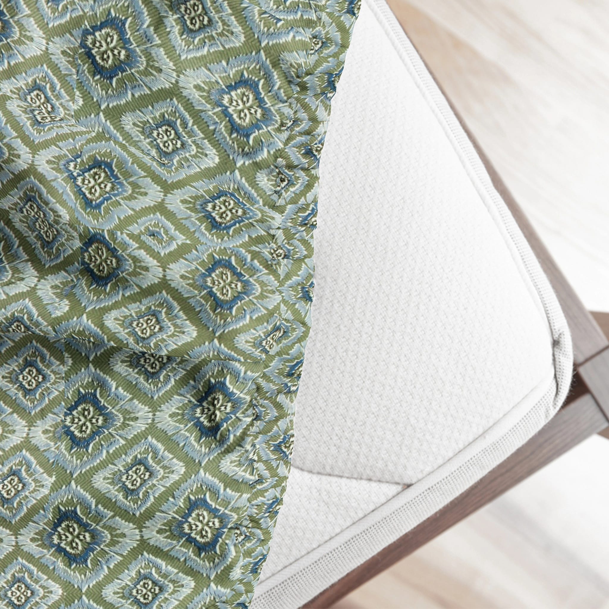 Printed Abstract Cotton 144 TC Bedsheet 