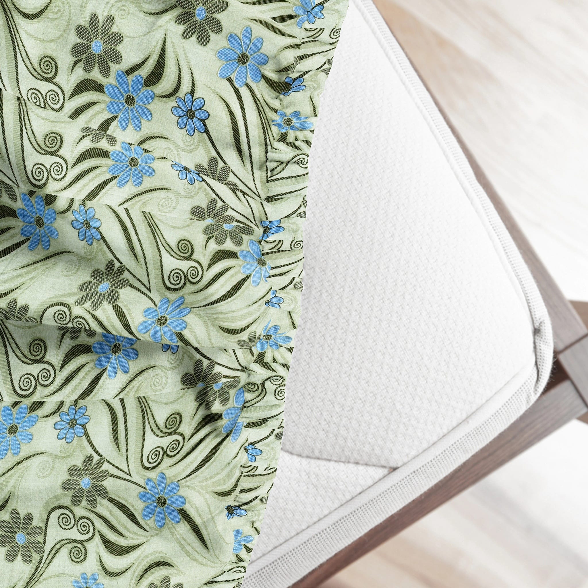 Printed Floral Cotton 144 TC Fitted Bedsheet 