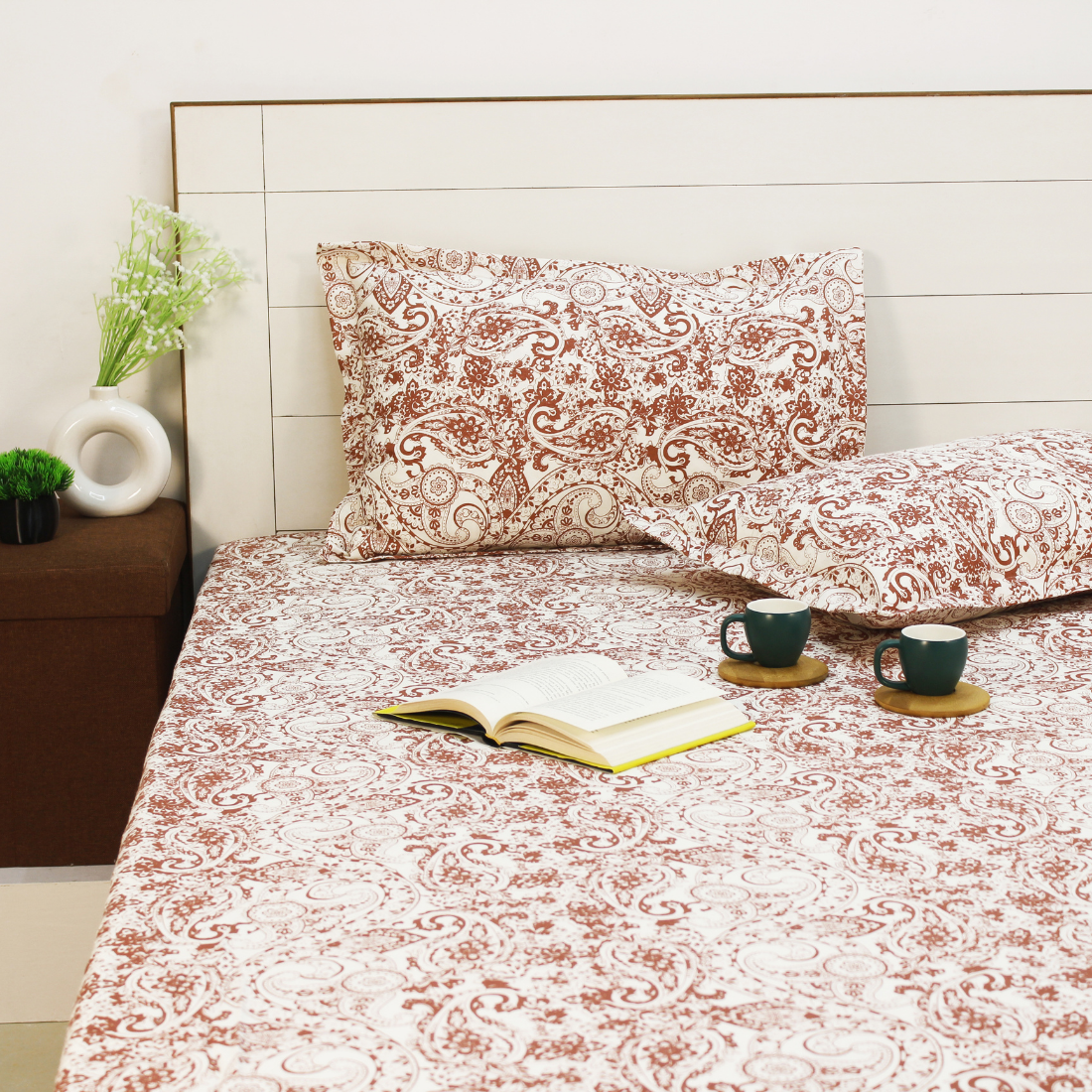 Printed Paisley Cotton 144 TC Fitted Bedsheet with Pillow Covers - Rust