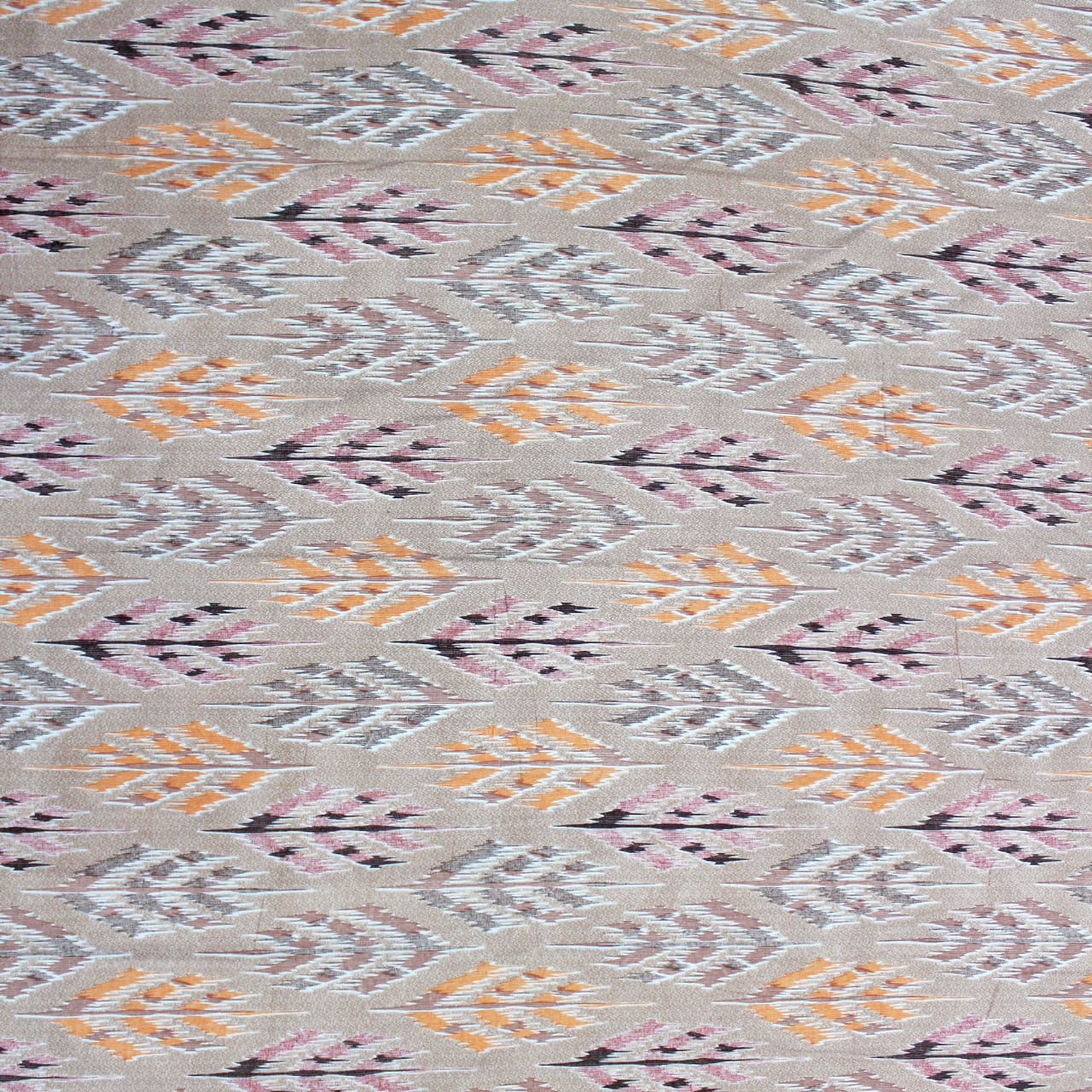 Printed Abstract Cotton 144 TC Bedsheet Design 