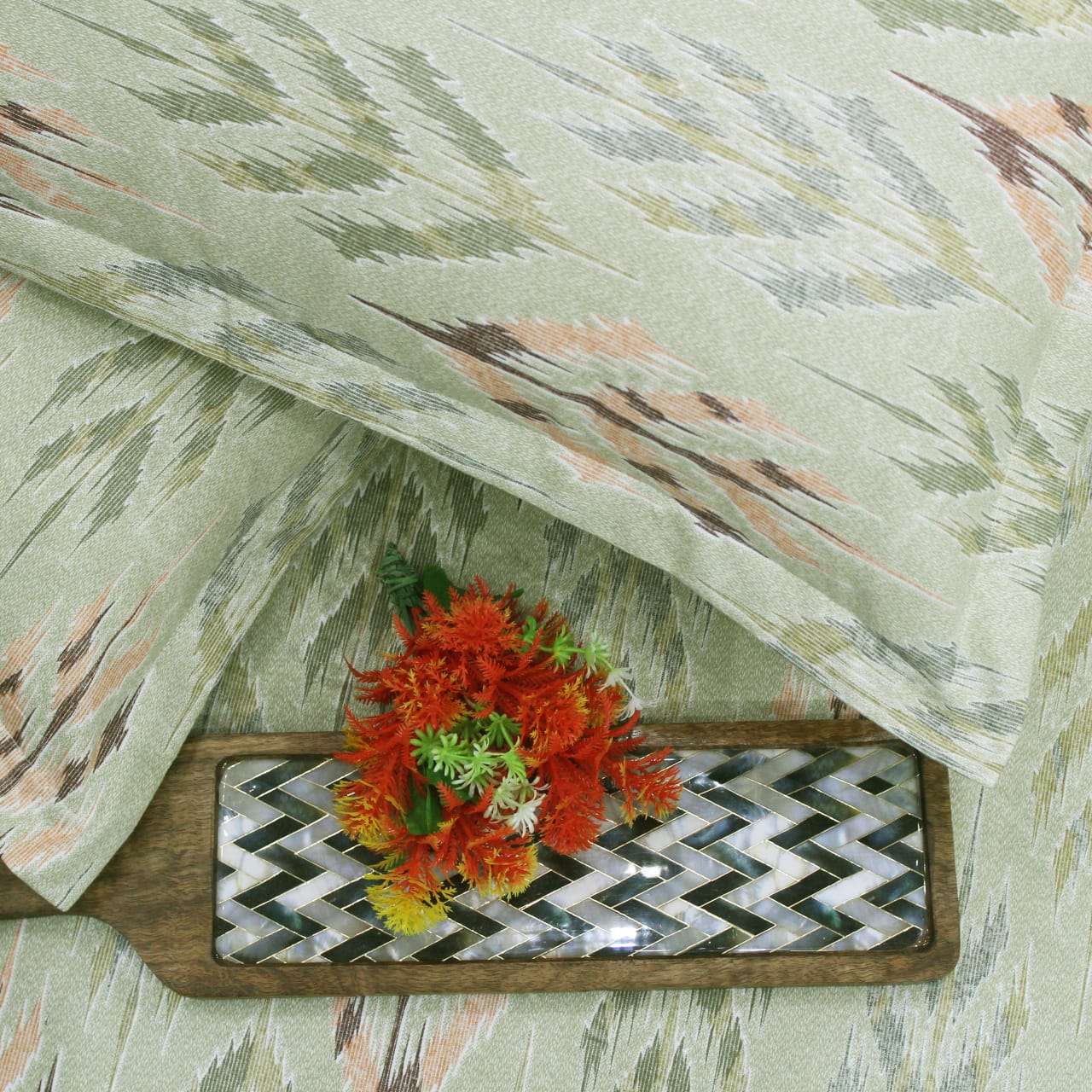 Printed Abstract Cotton 144 TC Bedsheet with Pillow Covers - Green