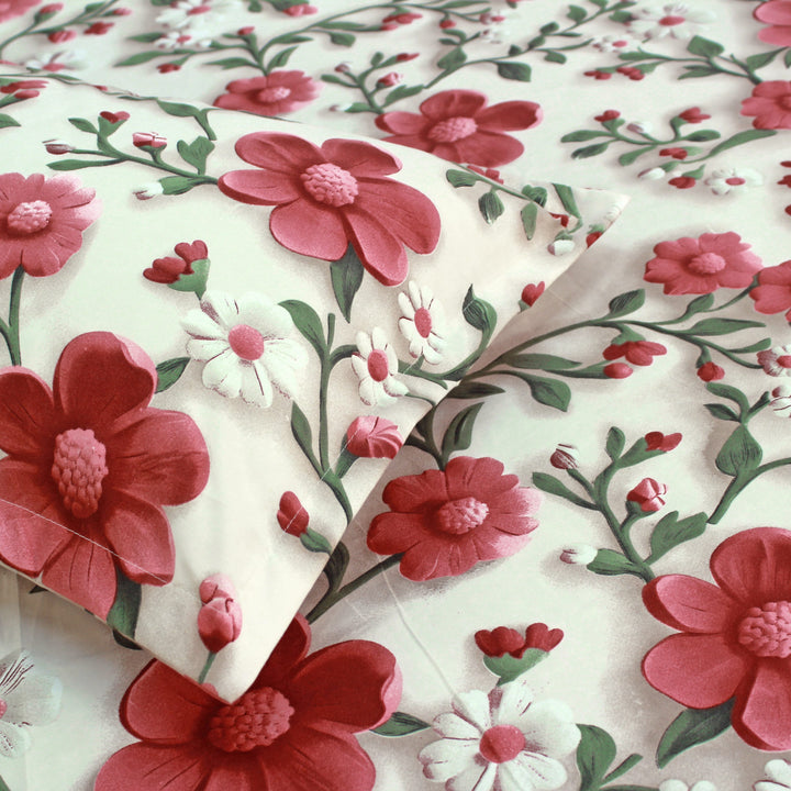 Close-up Floral 7D Digital Printed Fitted Bedsheet with Pillow Covers - Multicolor