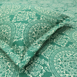 Close-up Printed Cotton Flare 144 TC Bedsheet with Pillow Covers - Green