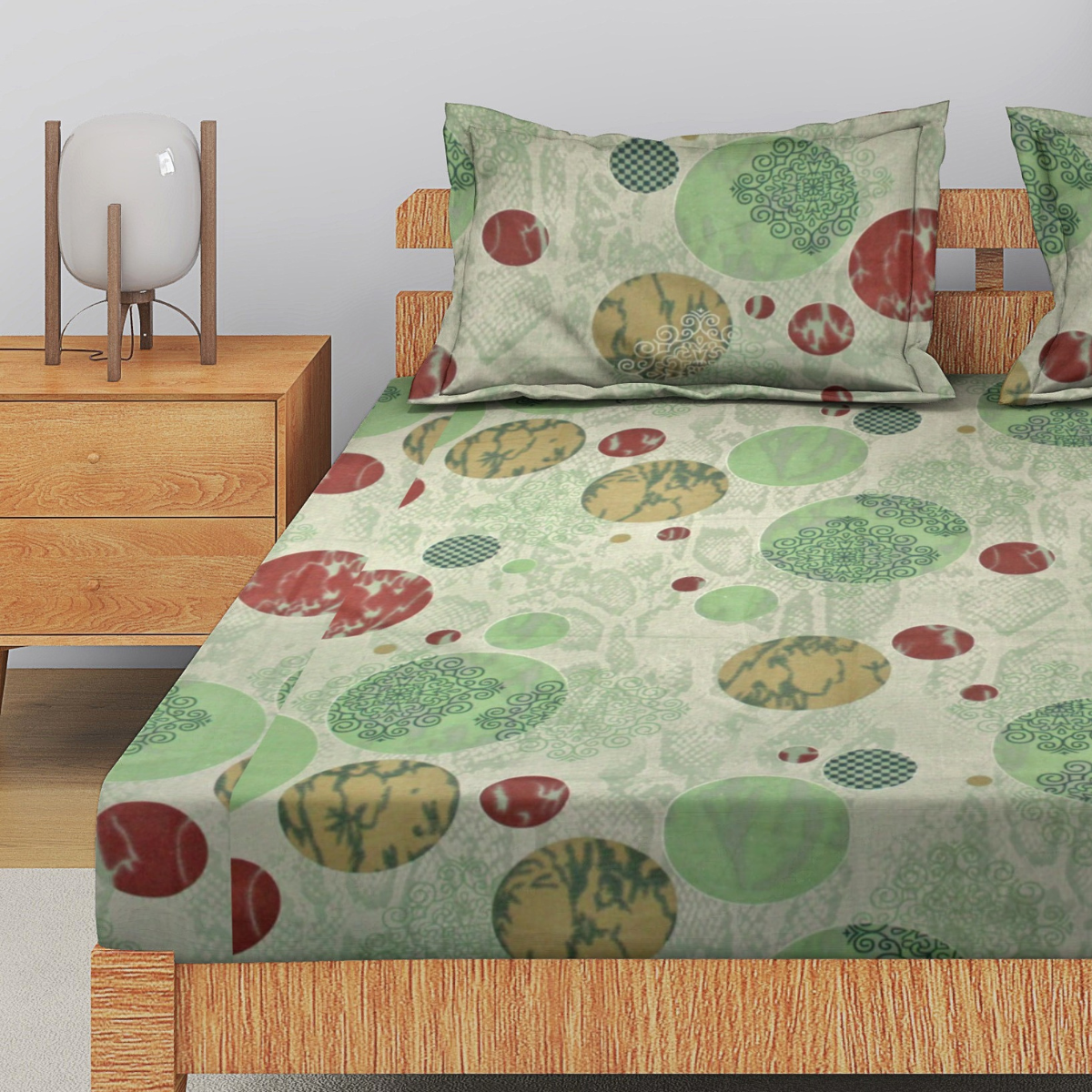 Printed Cotton Flare 144 TC Bedsheet with Pillow Covers