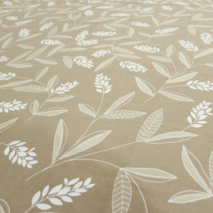 Full view Printed Floral Cotton 250 TC Bedsheet Design 