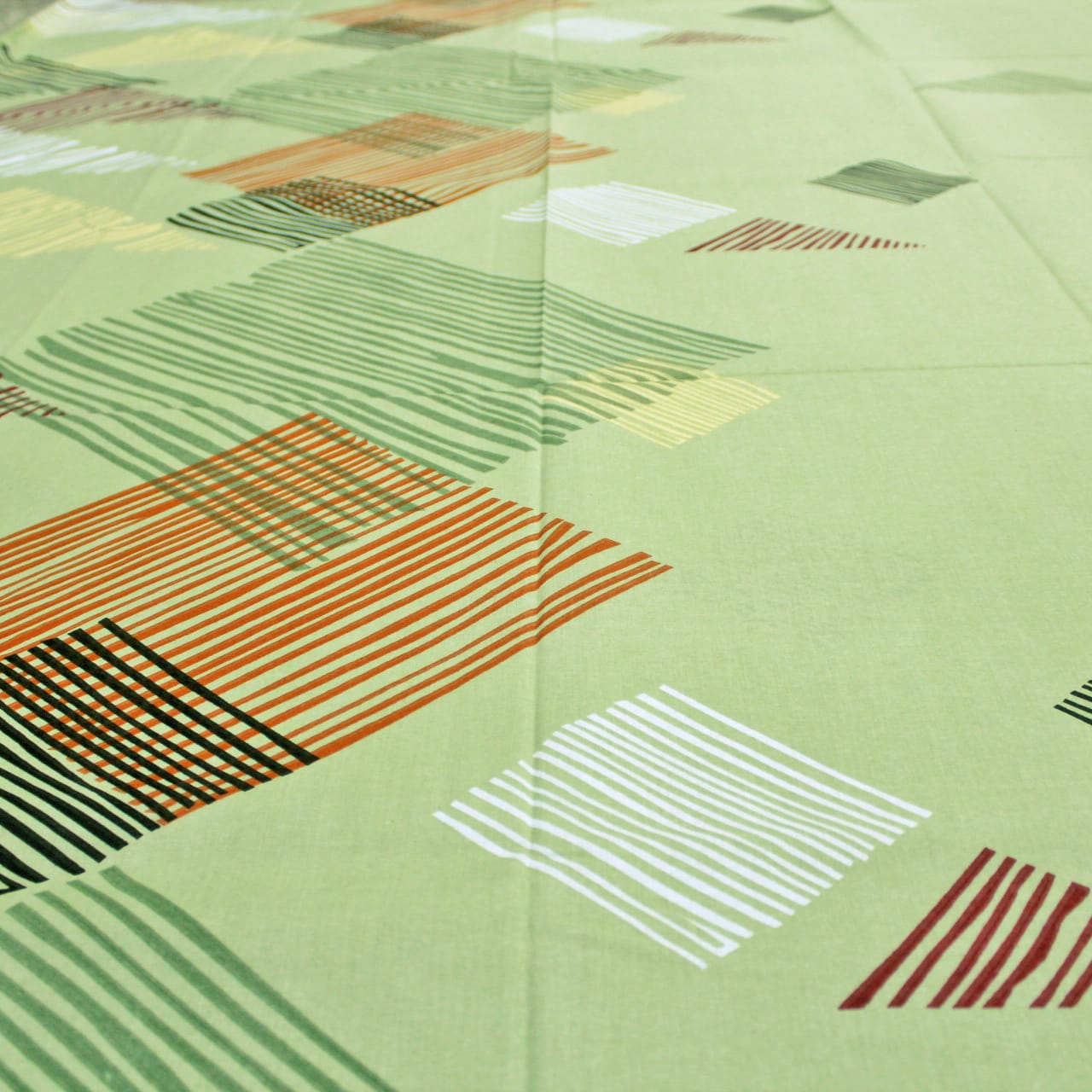 Printed Geometrical Cotton 250 TC Bedsheet Design 