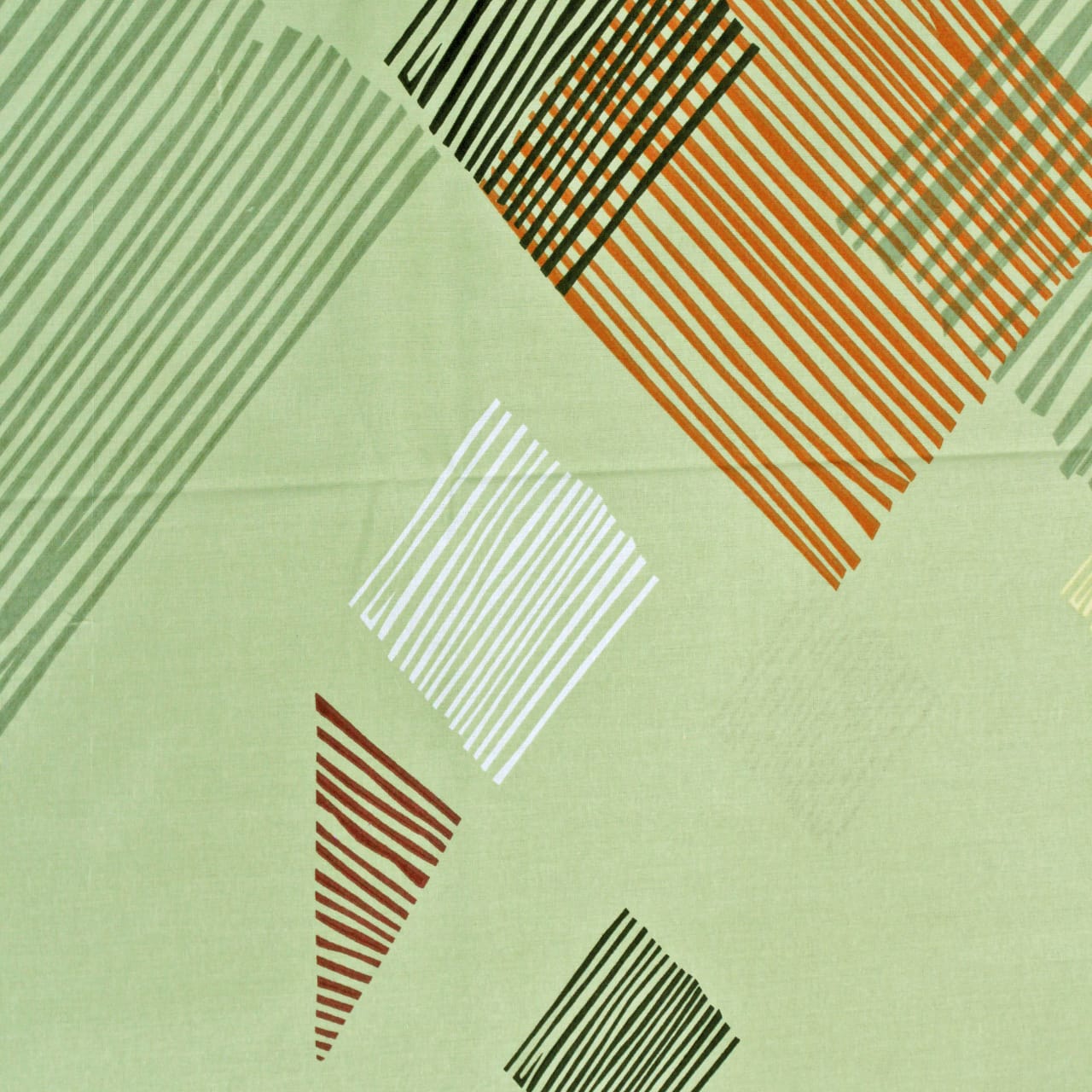 Full View Printed Geometrical Cotton 250 TC Bedsheet Design 