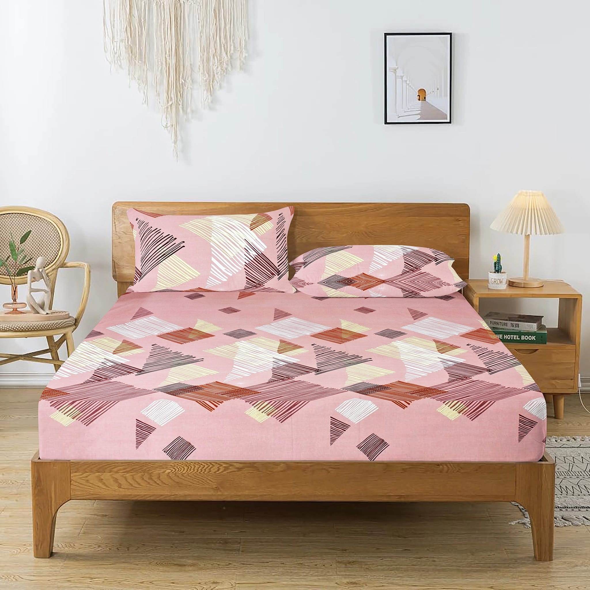 Printed Geometrical Cotton 250 TC Bedsheet with Pillow Covers - Magenta